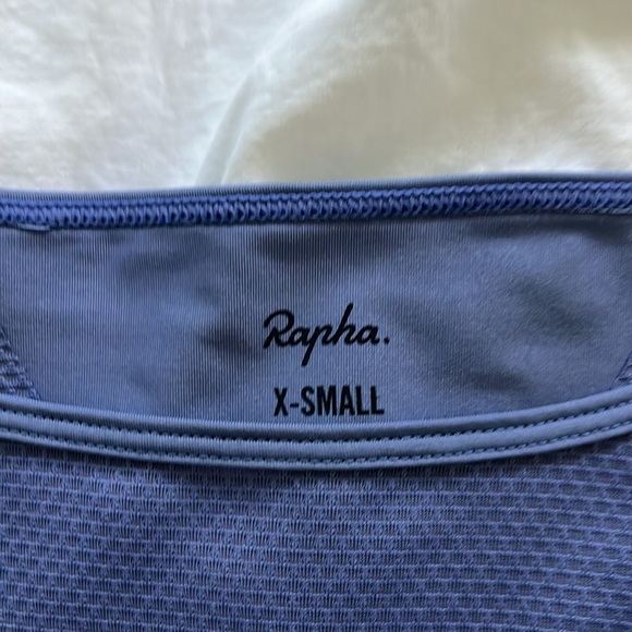Rapha XS sleeveless mesh base layer in purple - Picture 2 of 3